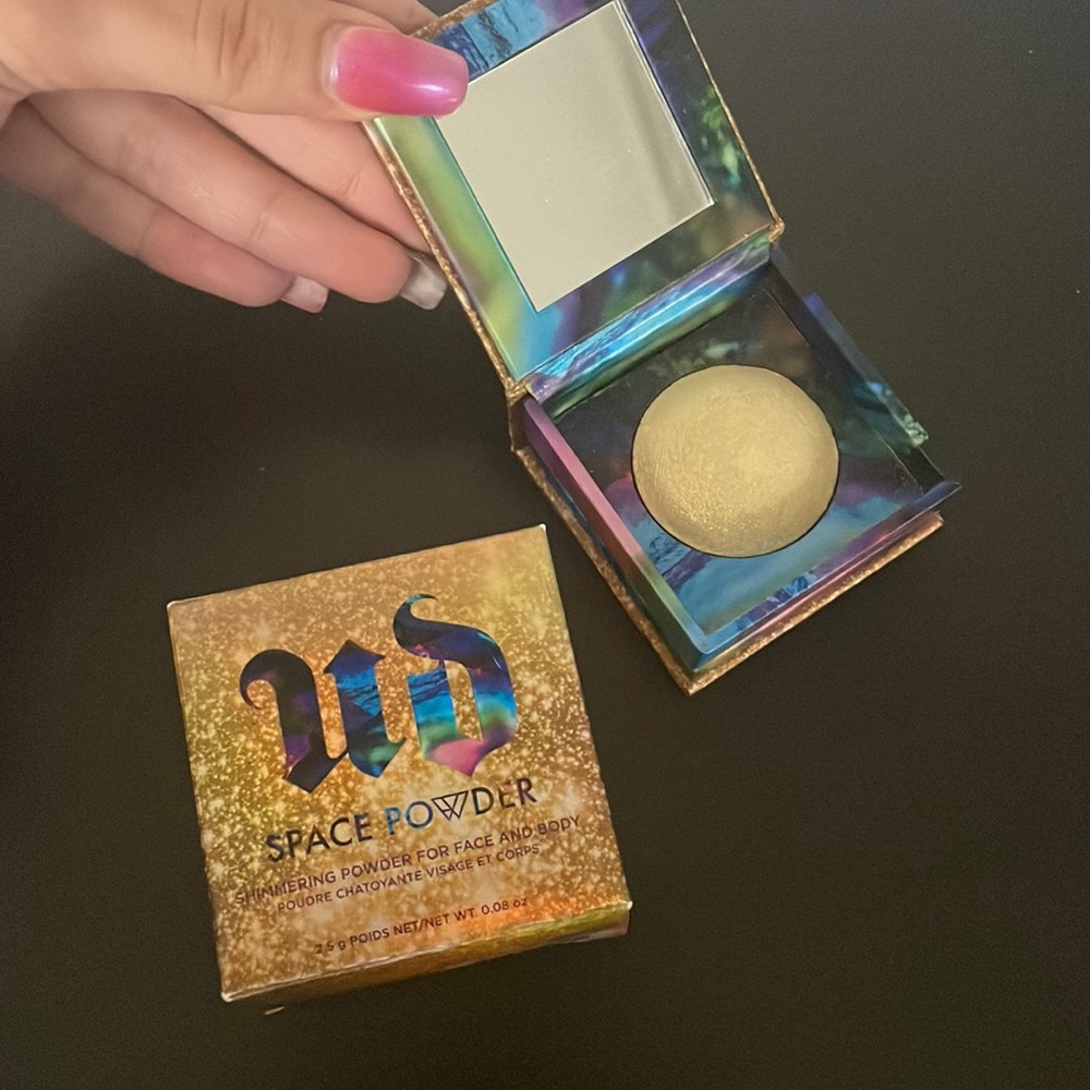 Swatched once - Urban Decay Elements Space Powder